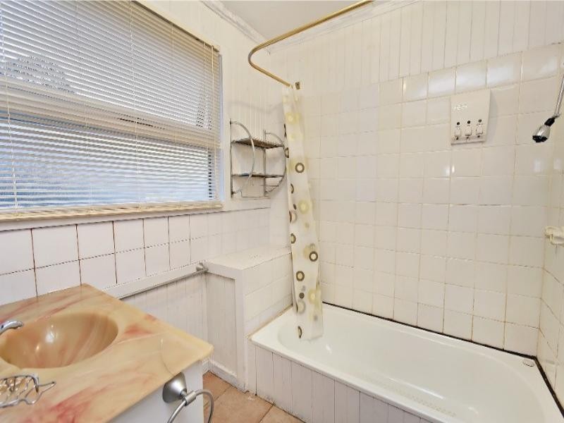 34 Illawarra Avenue, Rowville VIC 3178