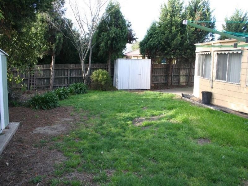 5 Wesley Drive, Narre Warren VIC 3805