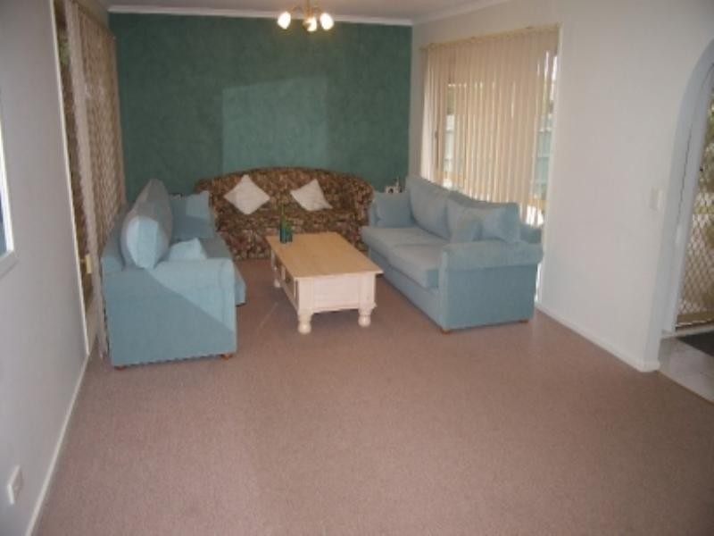 5 Wesley Drive, Narre Warren VIC 3805