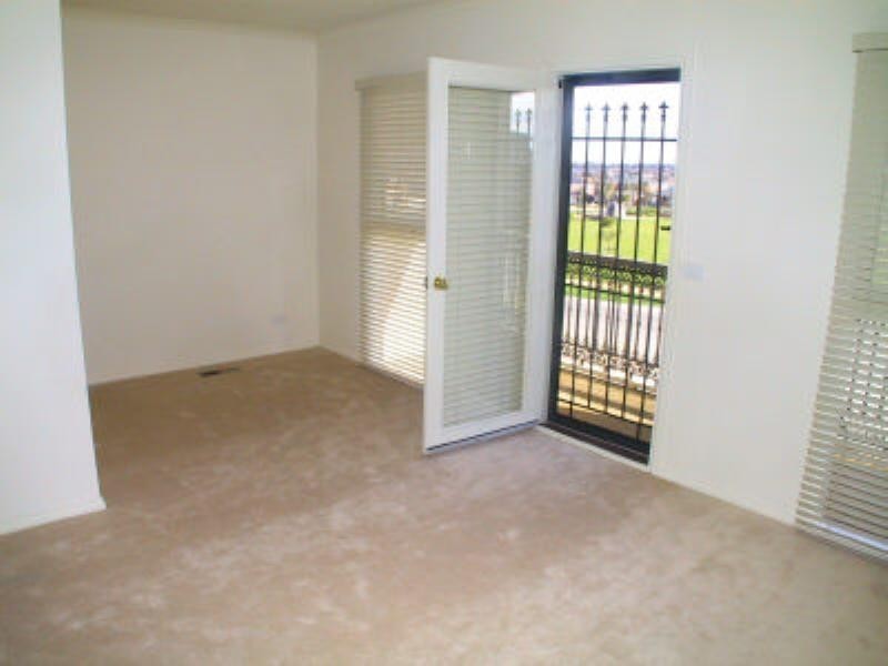 10 Victoria Knox Drive, Rowville VIC 3178