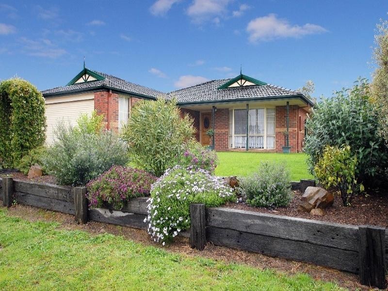 30 Constance Close, Lysterfield VIC 3156