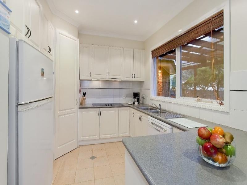 49 Woodside Drive, Rowville VIC 3178