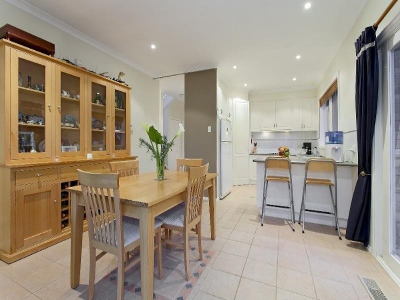 49 Woodside Drive, Rowville VIC 3178