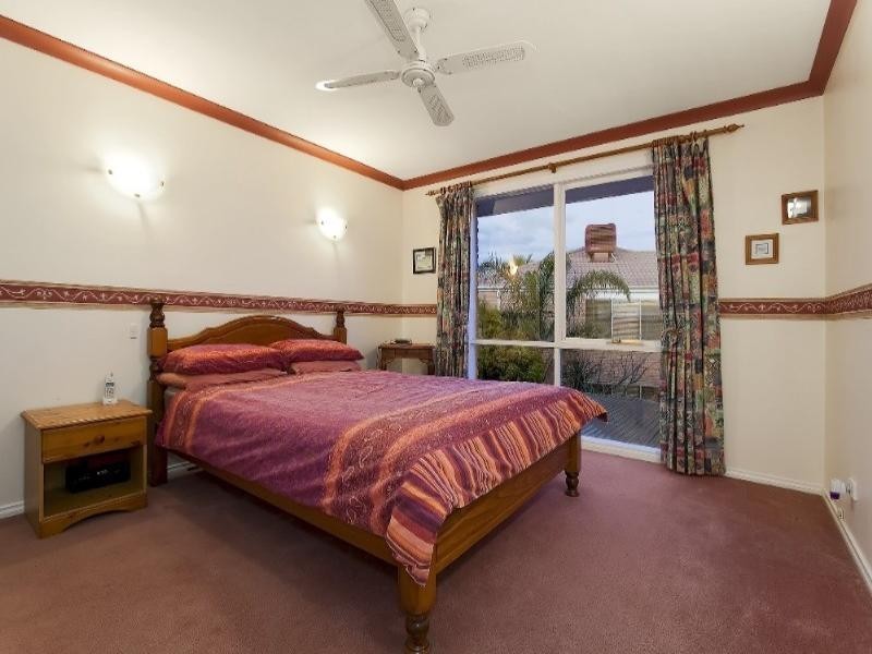 49 Woodside Drive, Rowville VIC 3178