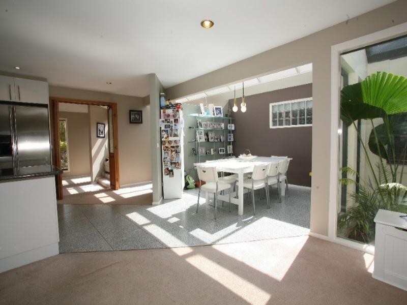 28 Dandelion Drive, Rowville VIC 3178