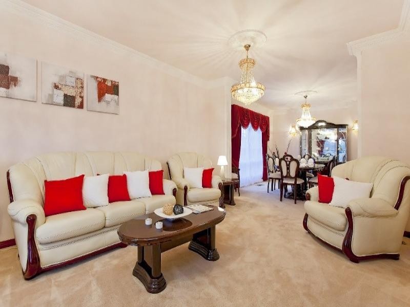 4 Seaton Place, Rowville VIC 3178