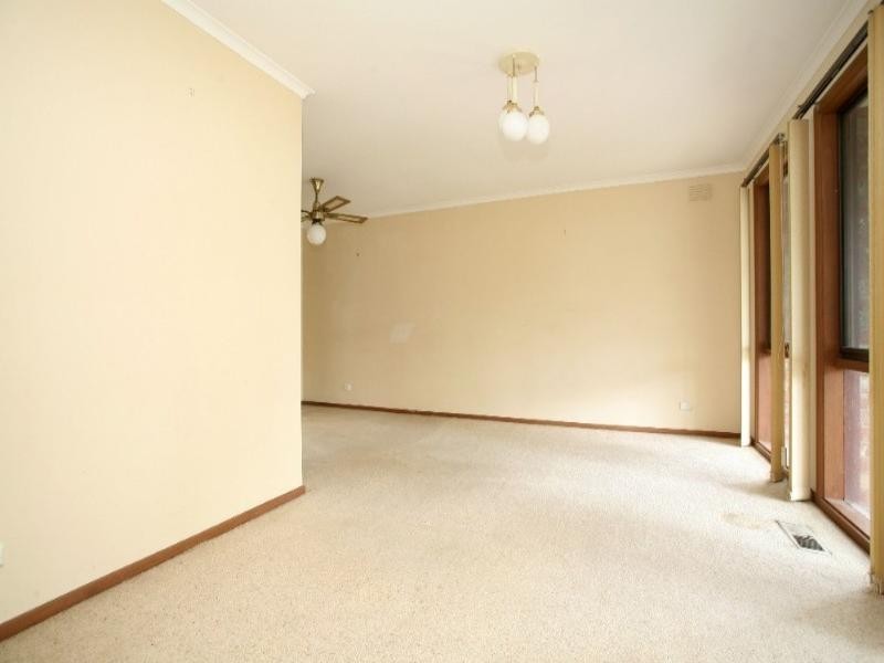 14 Kedleston Way, Rowville VIC 3178