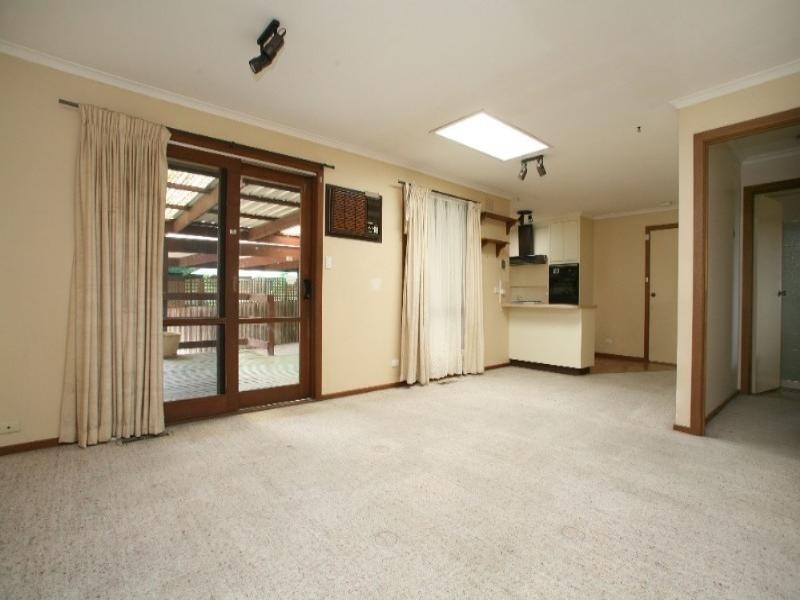 14 Kedleston Way, Rowville VIC 3178