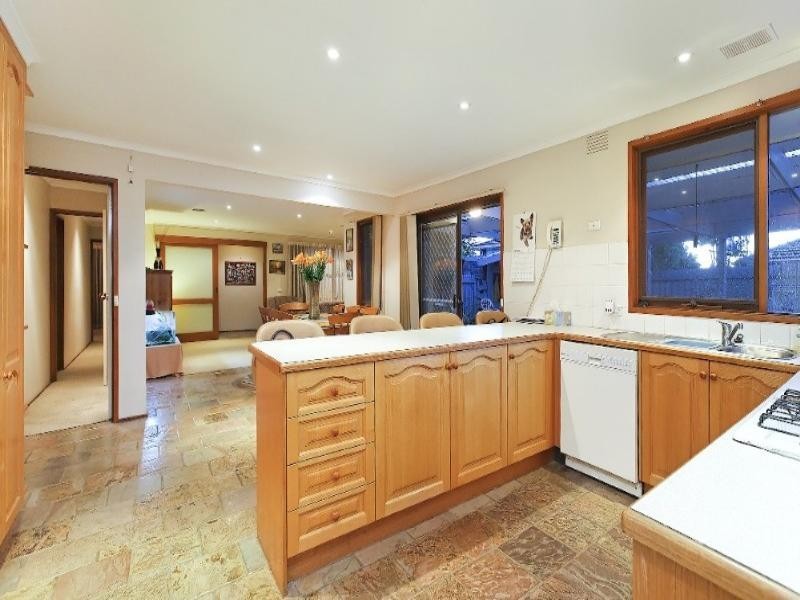 2 Constable Court, Scoresby VIC 3179