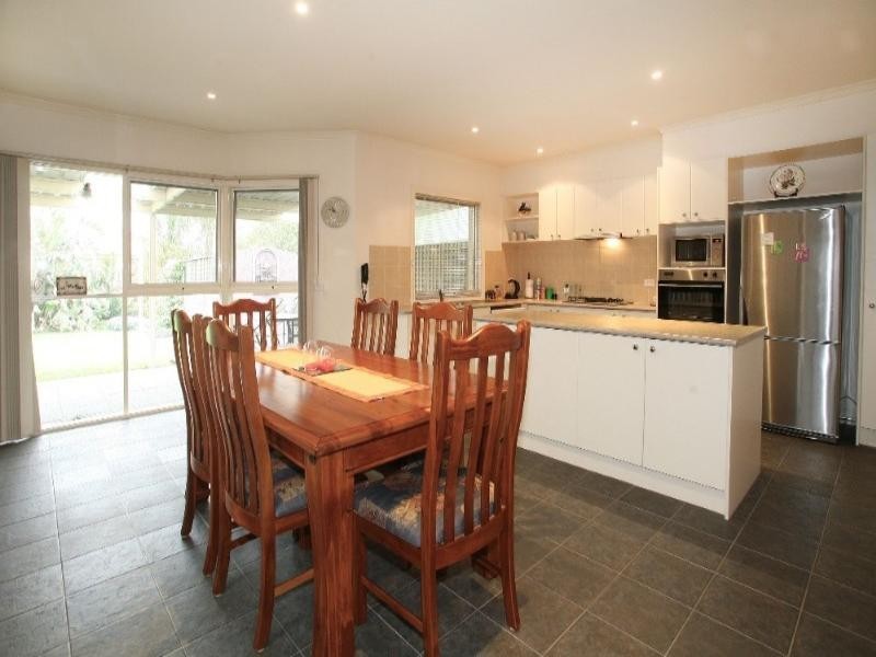 12 Victoria Knox Avenue, Rowville VIC 3178