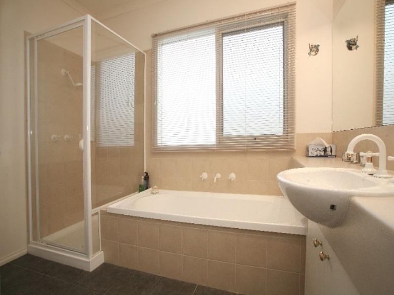 12 Victoria Knox Avenue, Rowville VIC 3178