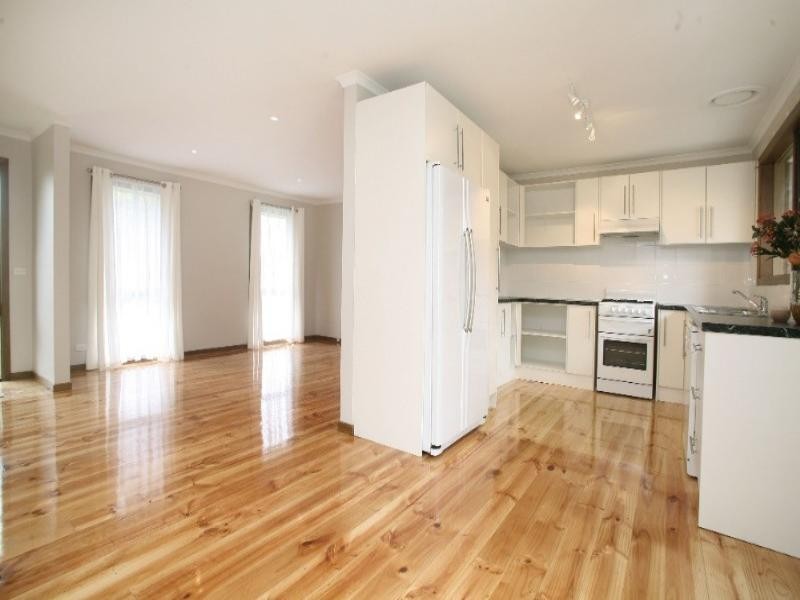 7 Spruce Drive, Rowville VIC 3178