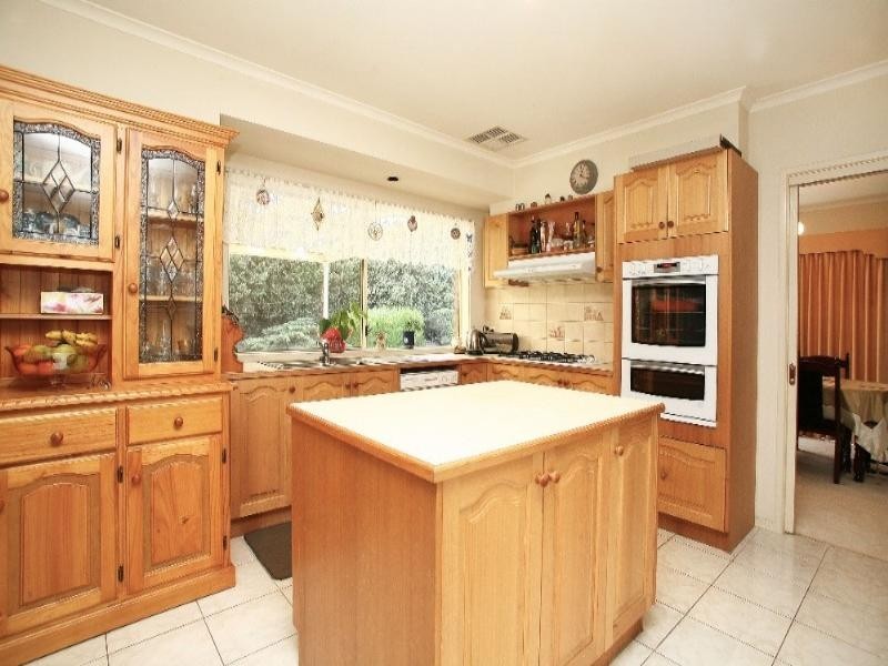 12 Liberty Avenue, Rowville VIC 3178