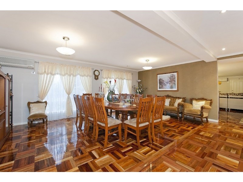 1 Suerulla Court, Rowville VIC 3178