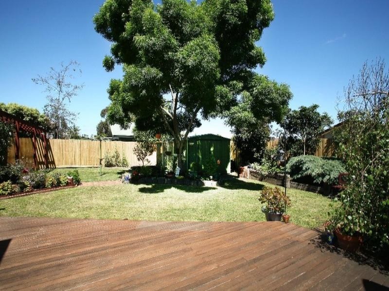 280 Dandelion Drive, Rowville VIC 3178