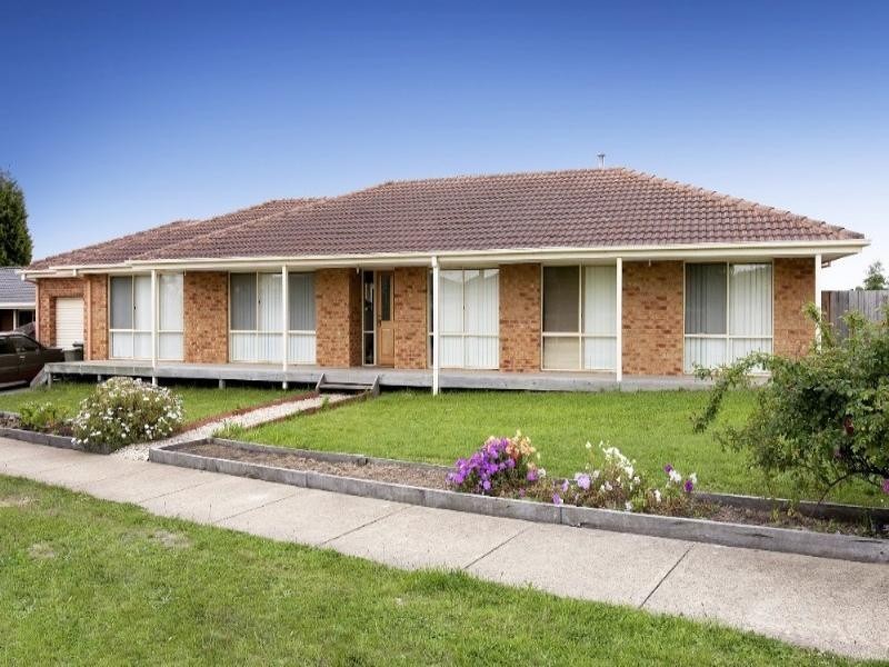 21 Pia Drive, Rowville VIC 3178