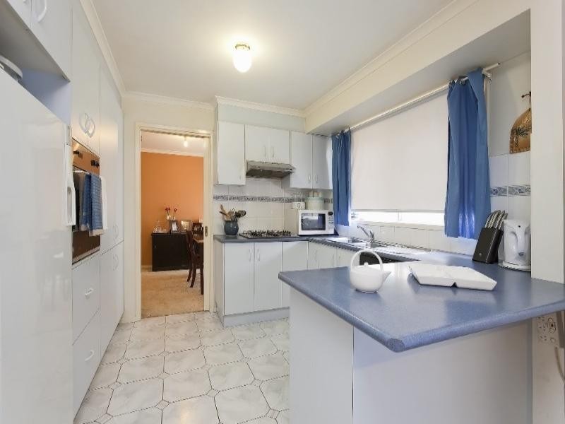 21 Pia Drive, Rowville VIC 3178