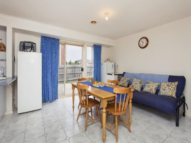 21 Pia Drive, Rowville VIC 3178