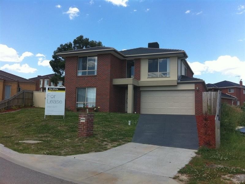 9 Swaran Close, Rowville VIC 3178