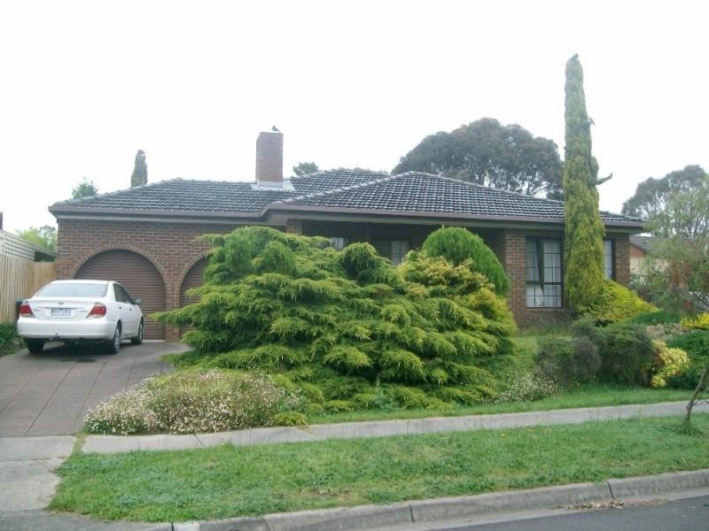 14 Cardinia Way, Rowville VIC 3178