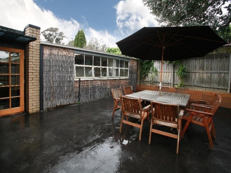 4 Bareena Avenue, Rowville VIC 3178