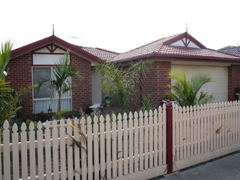 9 Suzana Place, Rowville VIC 3178