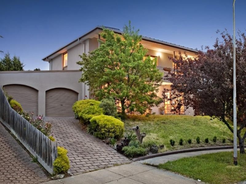 5 Rokewood Court, Endeavour Hills VIC 3802