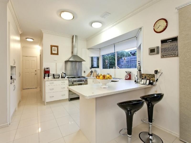 5 Rokewood Court, Endeavour Hills VIC 3802