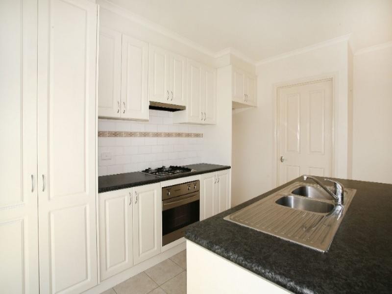 3/10 Stamford Crescent, Rowville VIC 3178