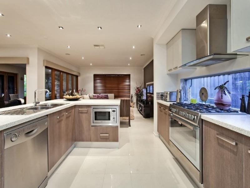 14 Wild Sage Court, Lyndhurst VIC 3975