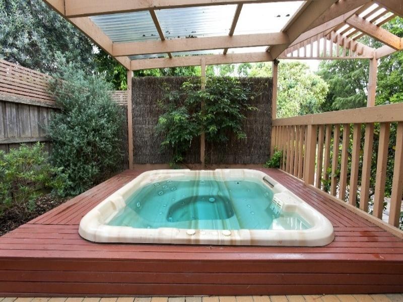 8 Law Court, Rowville VIC 3178