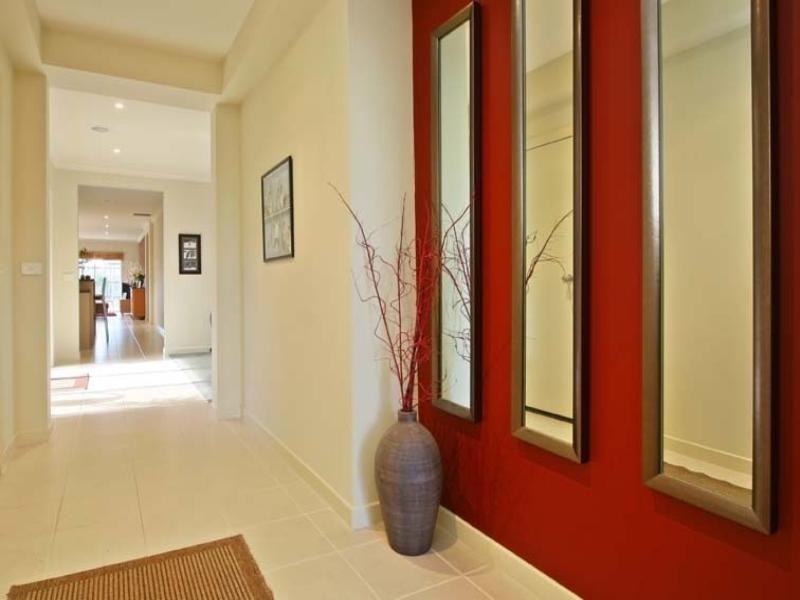 14 Monbulk Crescent, Rowville VIC 3178