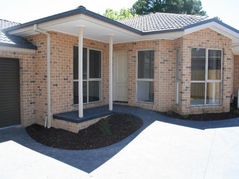 2/23 Norma Crescent, Knoxfield VIC 3180