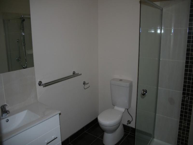 2/23 Norma Crescent, Knoxfield VIC 3180