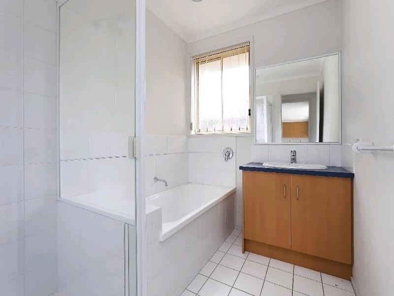 3 Larne Close, Berwick VIC 3806