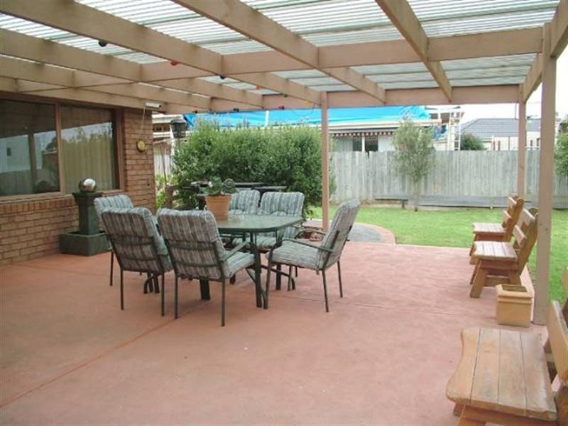 3 Linnel Court, Rowville VIC 3178