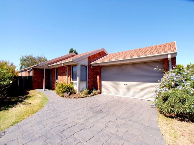 39 Vista Crescent, Rowville VIC 3178