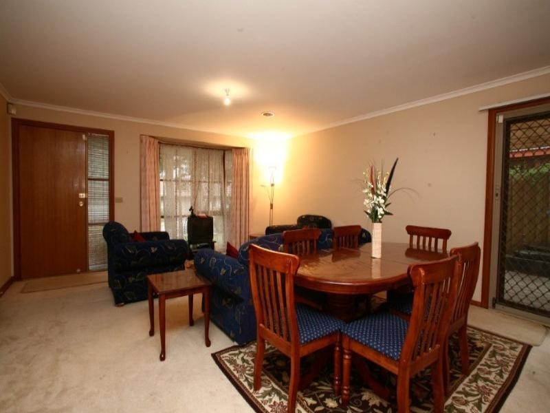 1 Third Avenue, Rowville VIC 3178