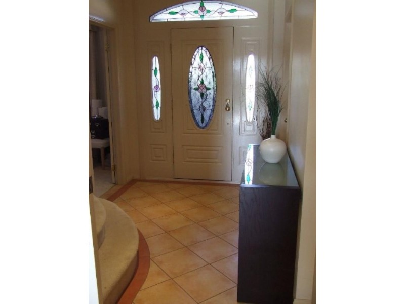 22 Canterbury Close, Rowville VIC 3178