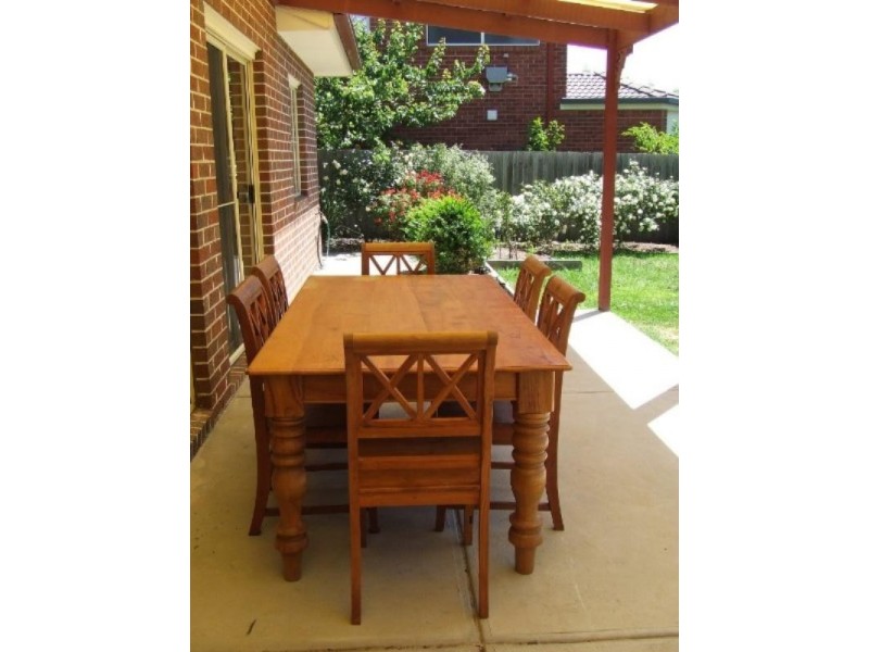 22 Canterbury Close, Rowville VIC 3178