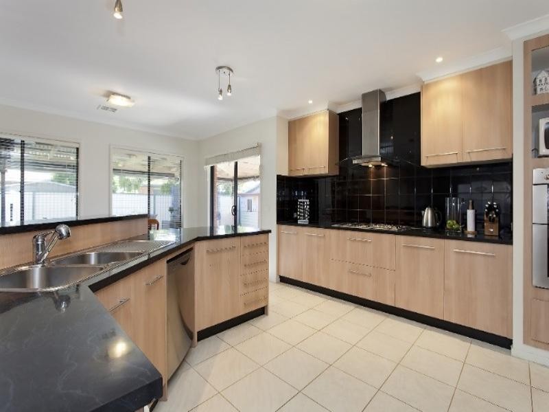 7 Nardu Court, Scoresby VIC 3179