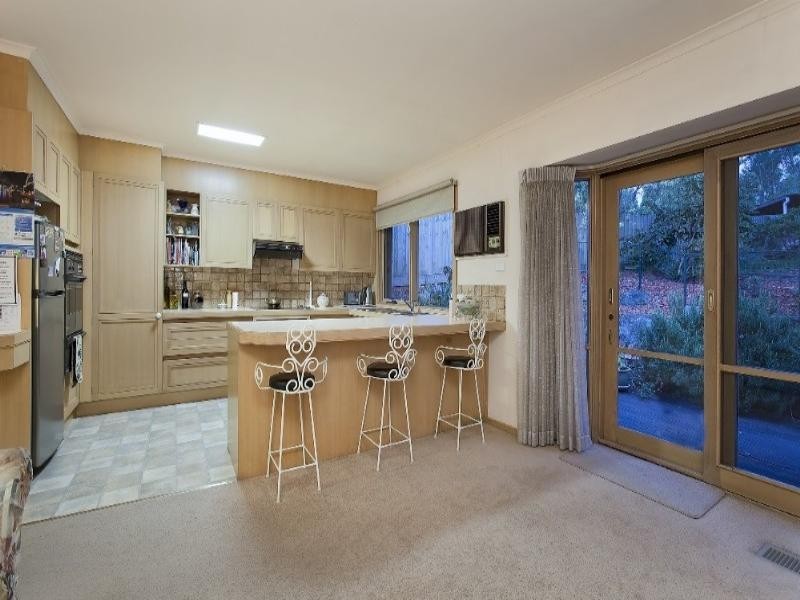 34 Tetragona Quadrant, Rowville VIC 3178