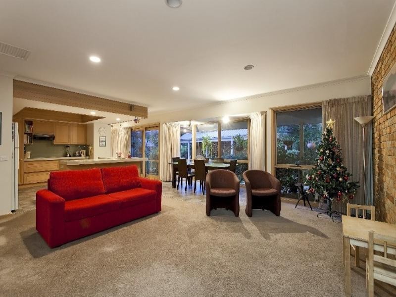 34 Tetragona Quadrant, Rowville VIC 3178