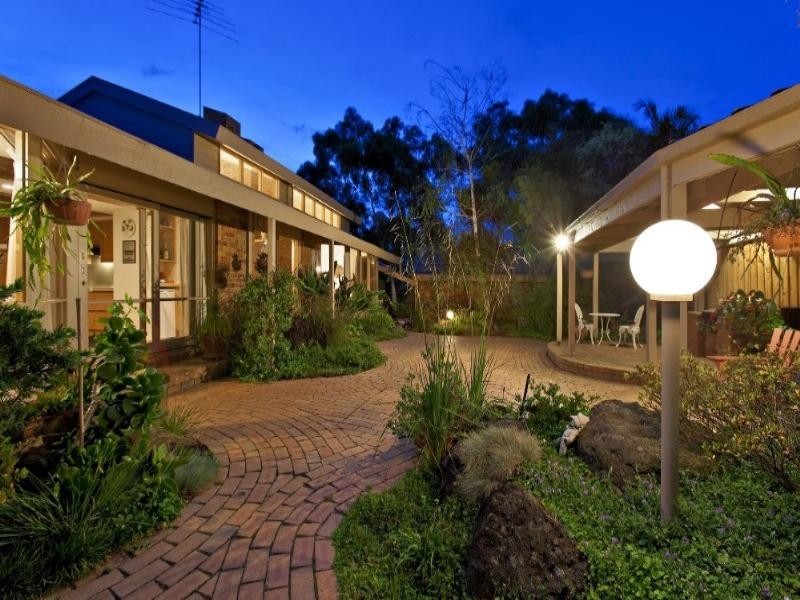 34 Tetragona Quadrant, Rowville VIC 3178