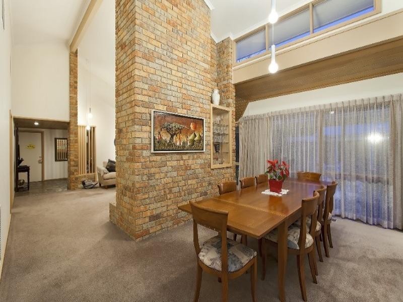 34 Tetragona Quadrant, Rowville VIC 3178