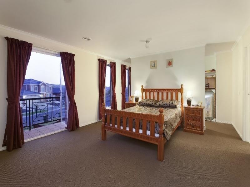 7 Banyalla Place, Rowville VIC 3178