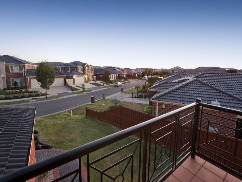 7 Banyalla Place, Rowville VIC 3178