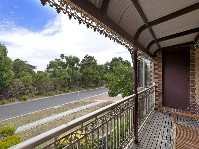 11 Fairway Drive, Rowville VIC 3178