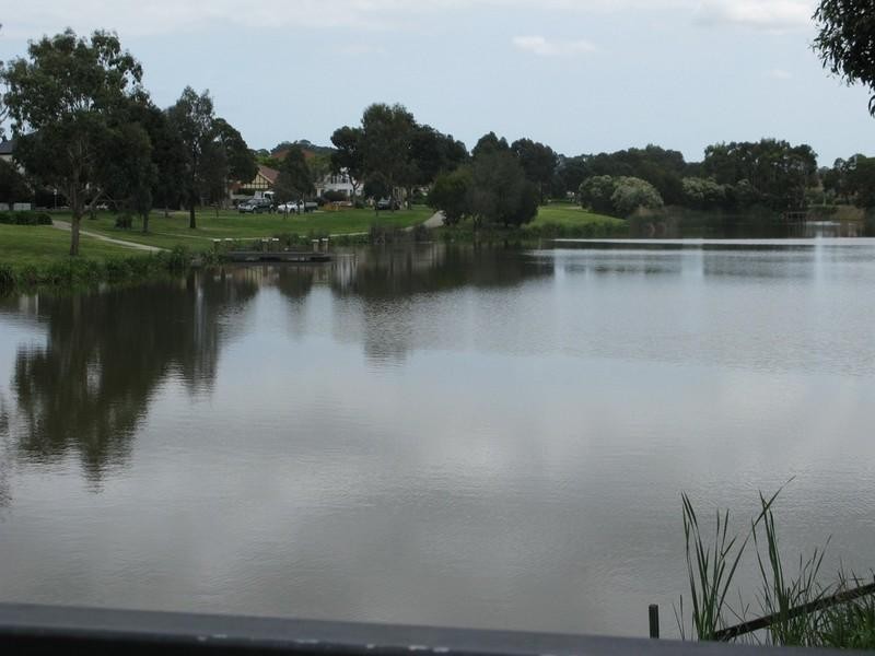 23 Braybrook Drive, Narre Warren South VIC 3805