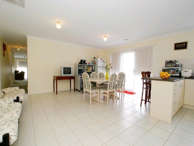 129 Golf Links Avenue, Berwick VIC 3806